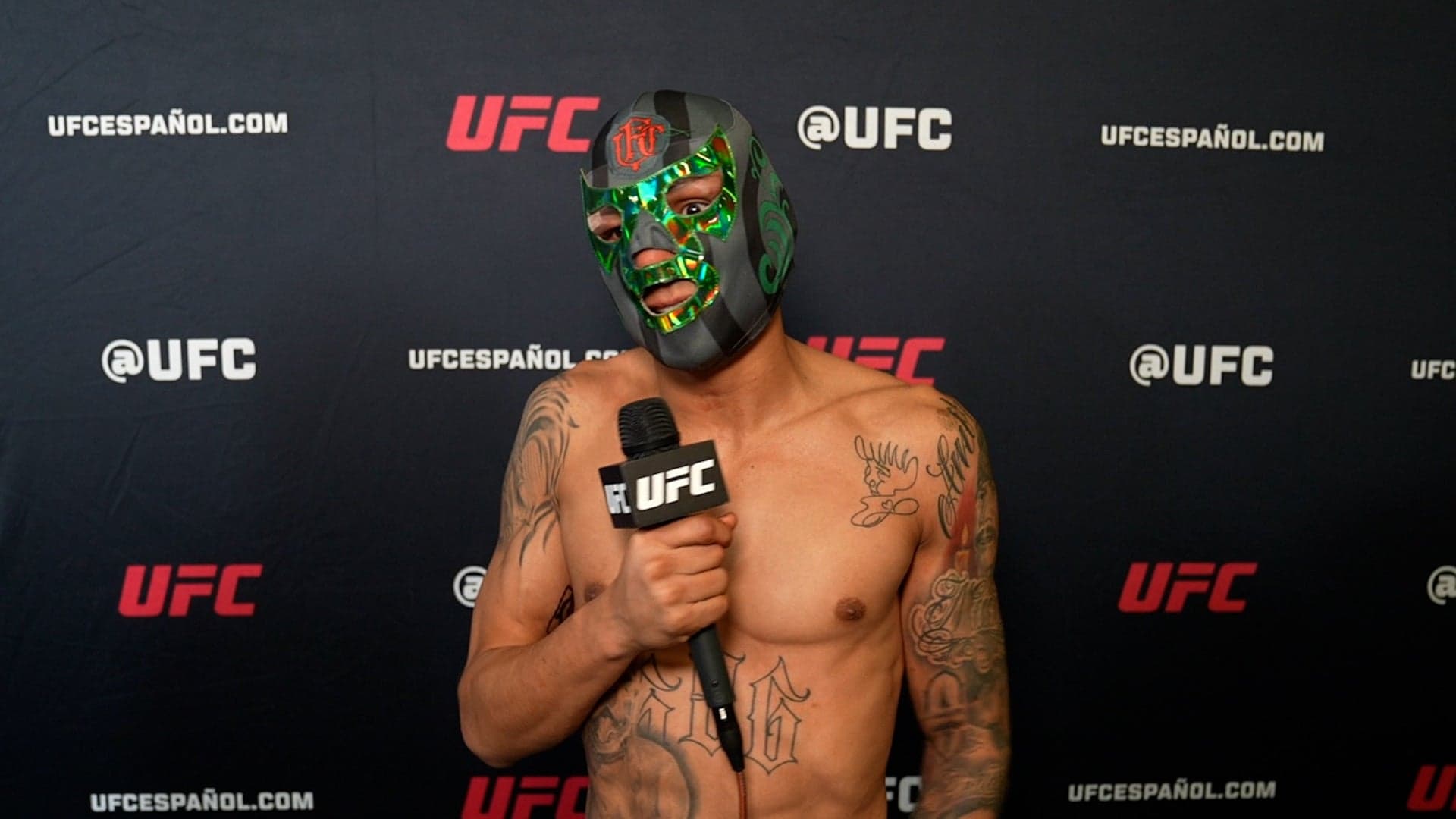 Edgar Cháirez derrota a Felipe Bunes en un duelo cerrado en UFC México